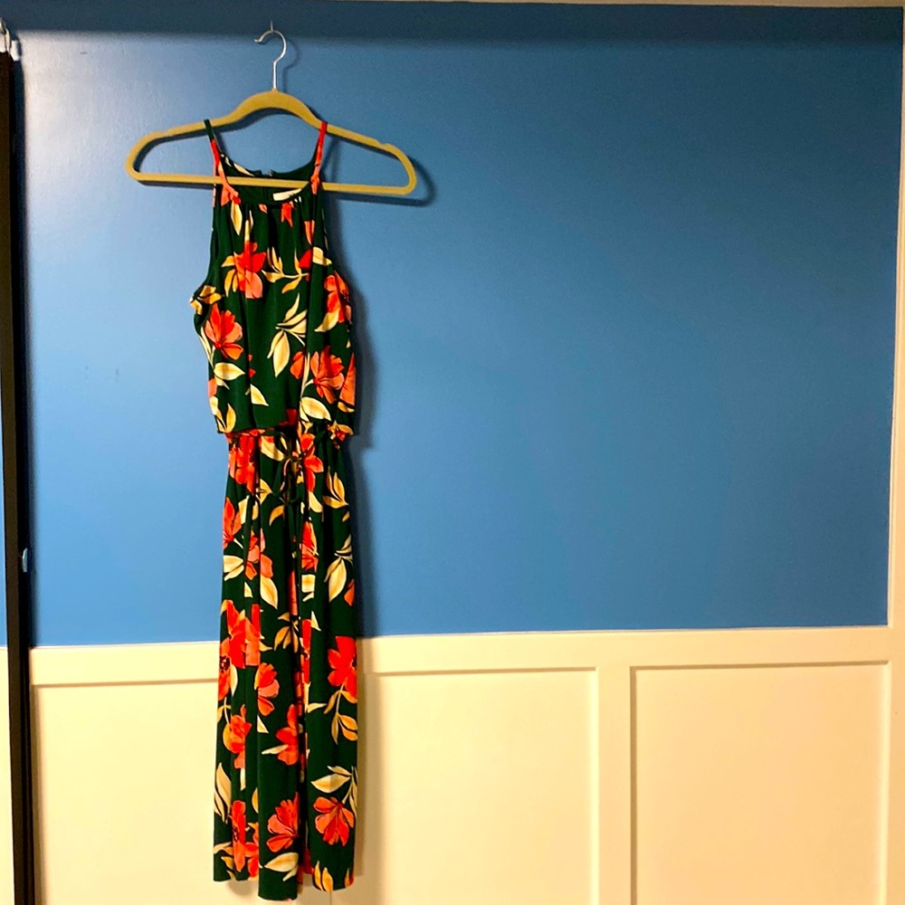 Green and pink floral skirt/romper. Size 6, Wisp, great condition